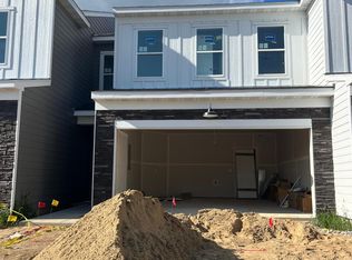 17981 Genoa Dr, Lakeville, MN 55044