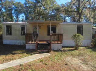 33 Dispennette Dr, Crawfordville, FL 32327