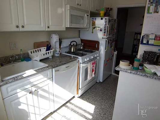 Rented by Hecht Group | media 5