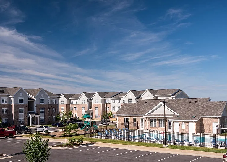Residences at Jefferson Crossing — Photo 16
