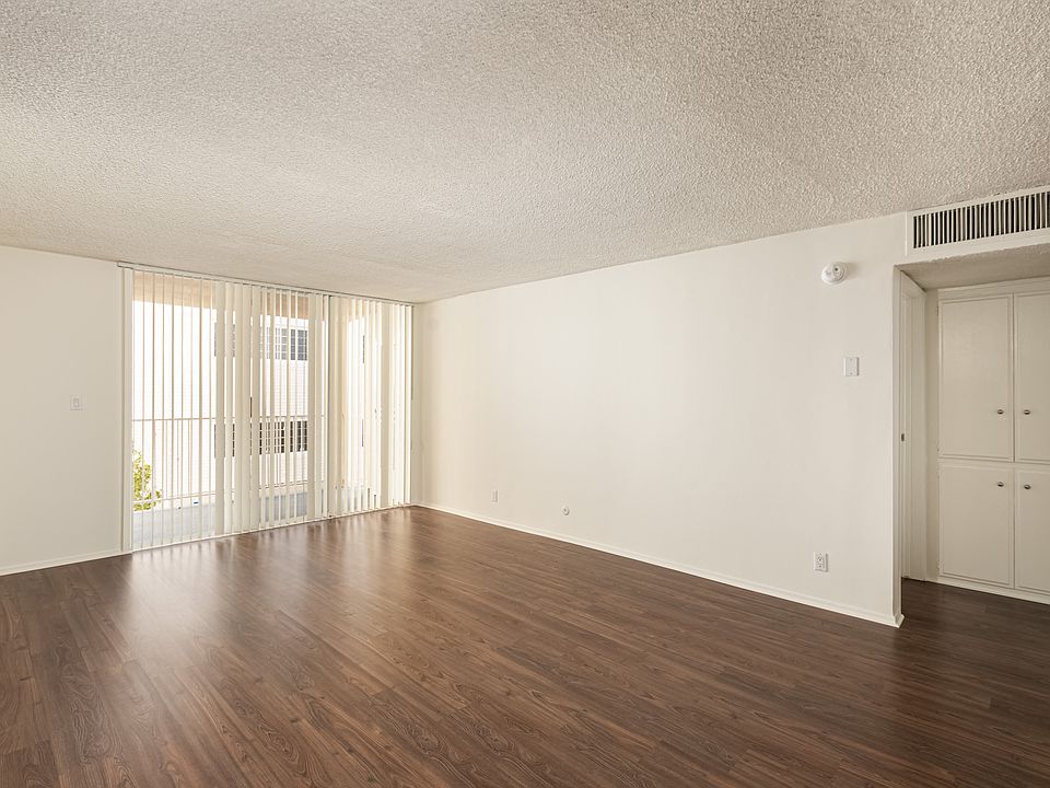 Crescent Park North Apartment Rentals Beverly Hills, CA Zillow