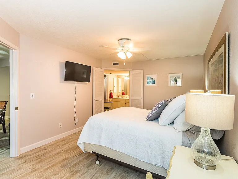 2601 W Marion Ave #47A — Photo 18