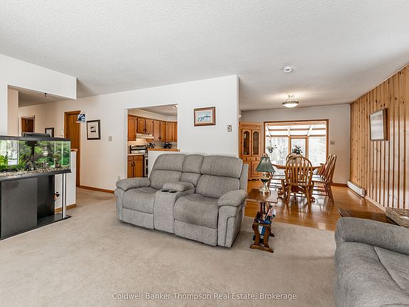 5th image of 1357 Ravenscliffe Rd