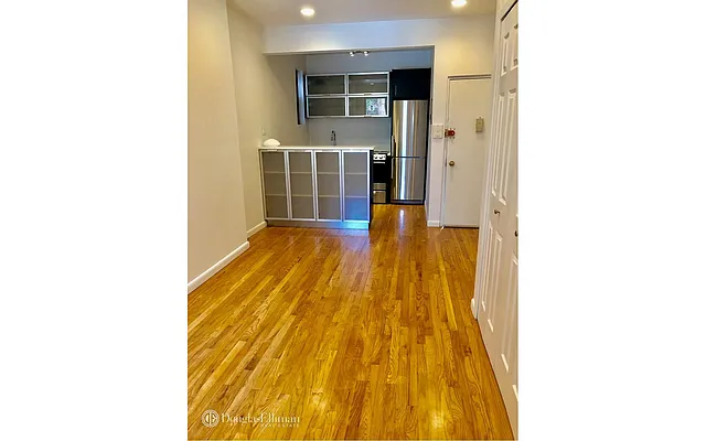 Rented by Douglas Elliman | media 26