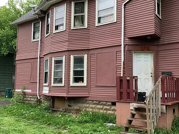 300-302 Grand Ave, Rochester, NY 14609