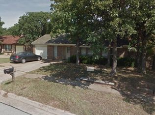 3903 Glengate Dr, Arlington, TX 76016