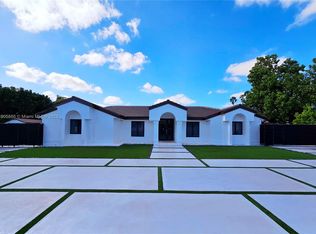 16138 SW 154th Ct, Miami, FL 33187