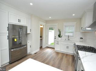 76 E 3rd St, Moorestown, NJ 08057