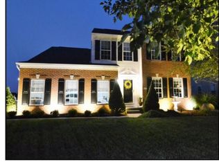 567 Brookpointe Cir, Northfield, OH 44067