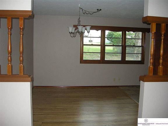 Great Southern Exposure for dining.  Hard Wood Floors refinished.