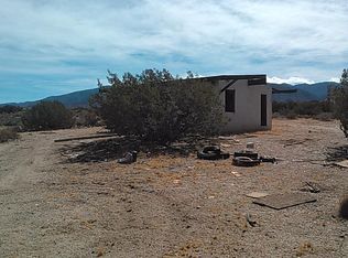 23646 Fort Tejon Rd, Llano, CA 93544