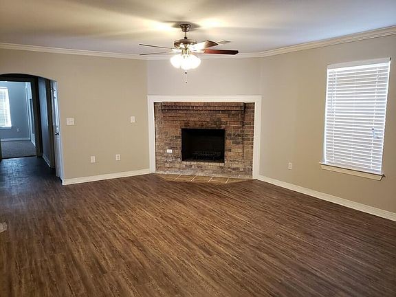 5th image of 3258 Bent Oak St W
