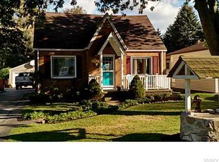 653 Cayuga Creek Rd, Cheektowaga, NY 14227