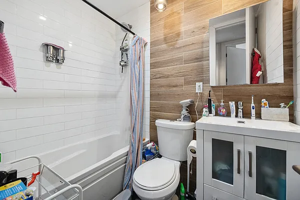 Sold by Highline Residential | media 12