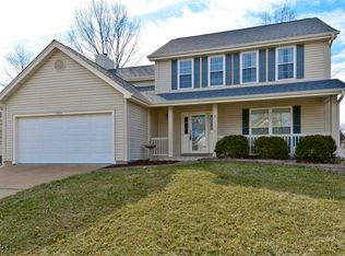 1012 Columbard Dr, Ballwin, MO 63021