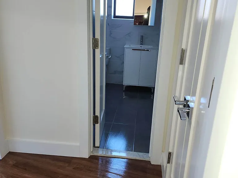 80-45 Kew Gardens Rd #212 — Photo 2