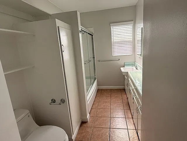 Studio, 360 sqft, $1,700 — Photo 4