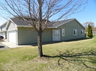 101 Glenshire Blvd S, Watkins, MN 55389
