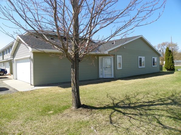 101 Glenshire Blvd S, Watkins, MN 55389
