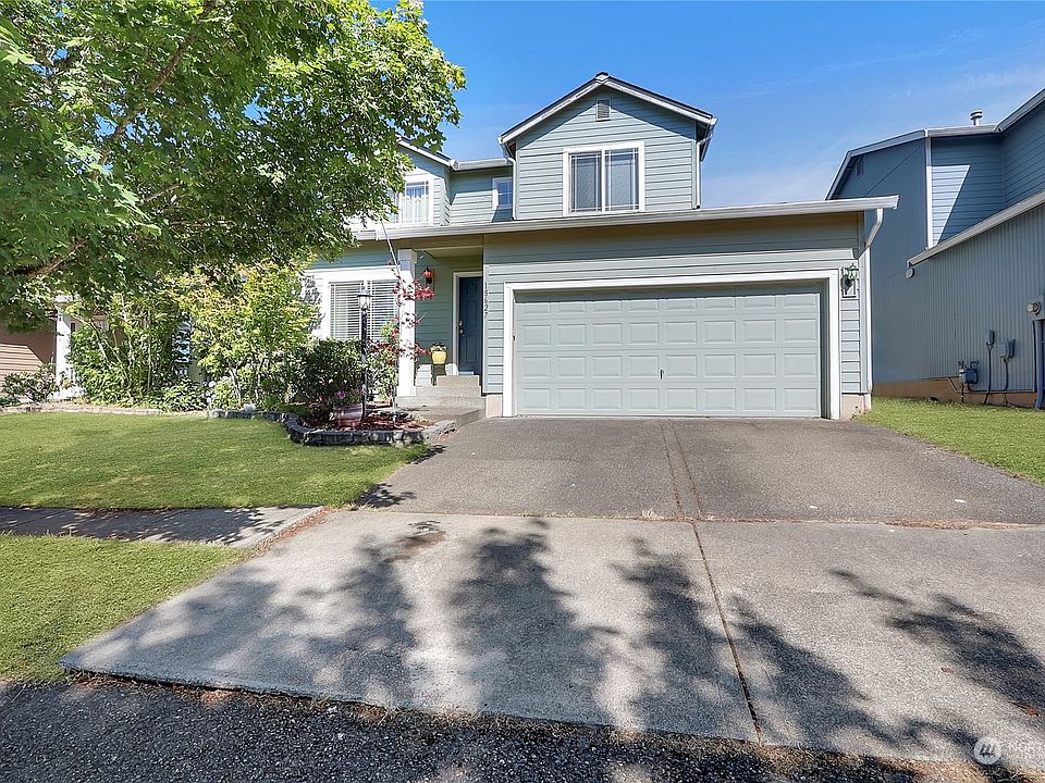 1st image of 18627 17th Avenue E