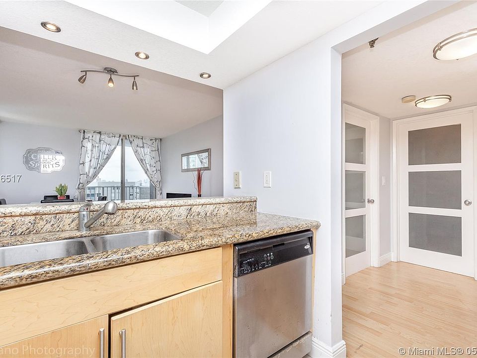 2nd image of 850 N Miami Ave APT 1801