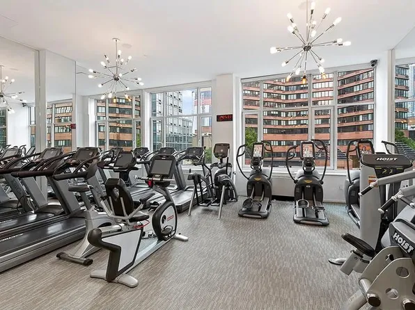 635 West 42nd Street 28D image 15 of 16