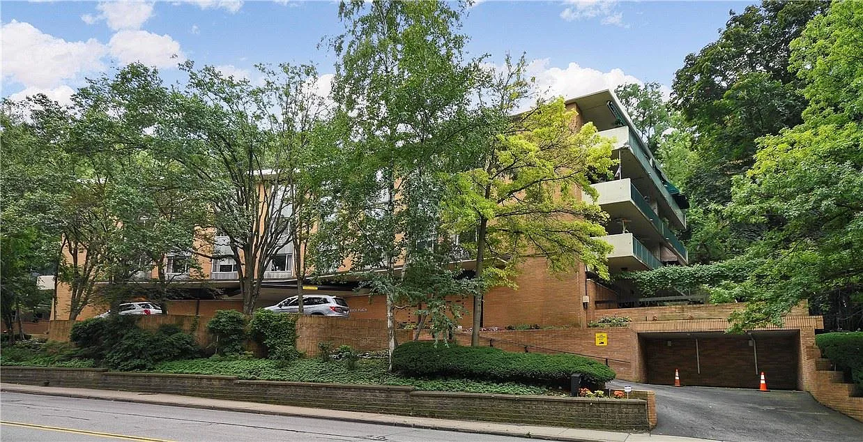 5048 5th Ave APT 306 photo 1