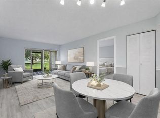 9370 SW 8th St APT 116, Boca Raton, FL 33428