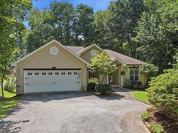 2nd image of 1704 Nub Garland Rd