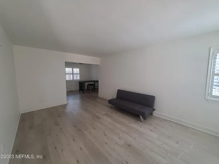 2159 Riverside Ave #1 — Photo 3