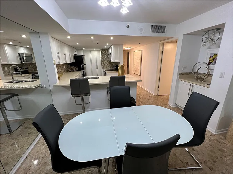1717 N Bayshore Dr #A-1057 — Photo 13