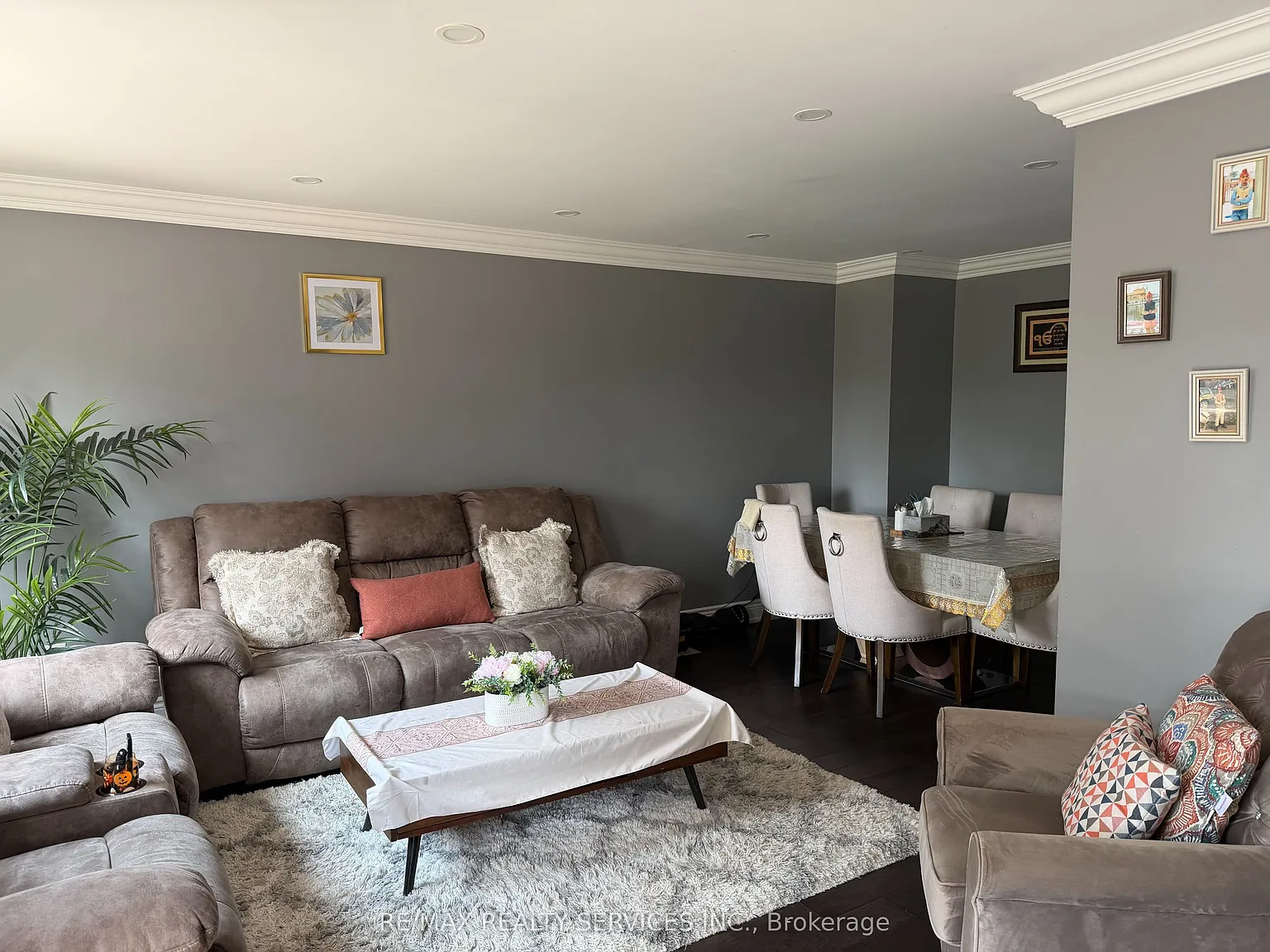 3 bed, $3,000 — Photo 4