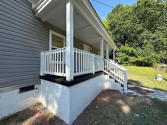 2nd image of 614 Chatham Ave