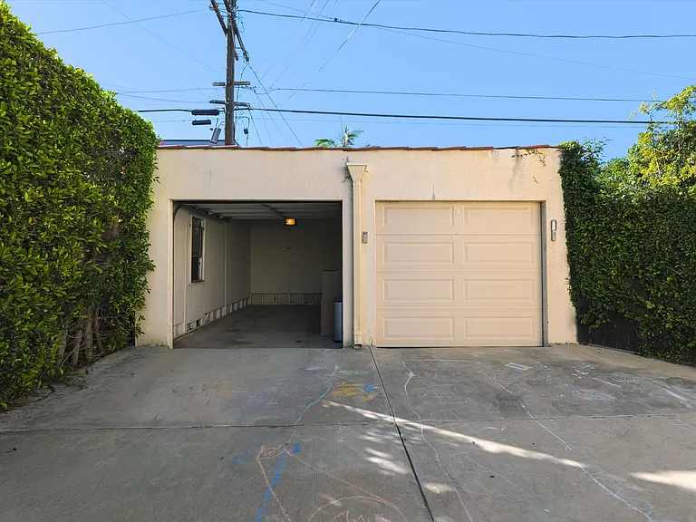 809 N La Jolla Ave — Photo 40
