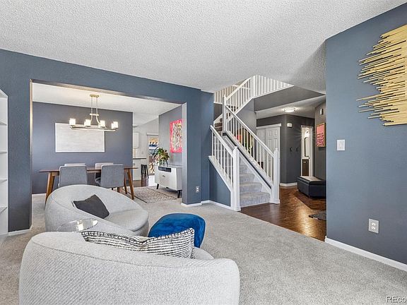 5th image of 10104 Silver Maple Road