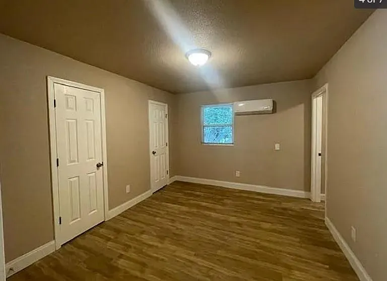 731 N Davis Dr #2 — Photo 4