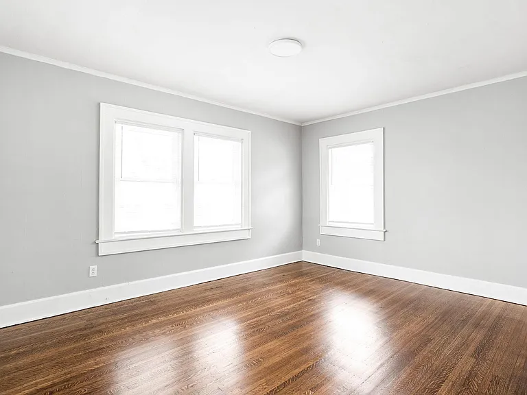 3247 N Park Ave — Photo 15