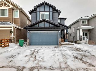 197 W Baysprings Gdns SW, Airdrie, AB T4B 5C5