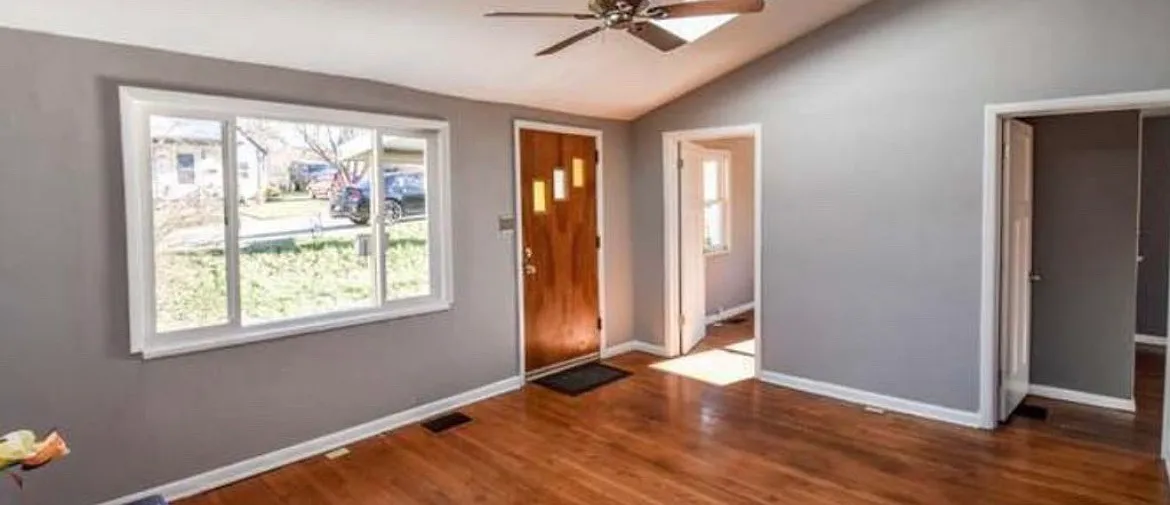 2 bed, 925 sqft, $1,375 — Photo 2