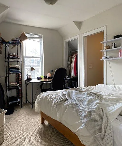 1328 N Bosworth Ave #8 — Photo 6