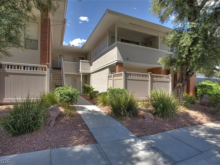 698 Oakmont Ave #1304 — Photo 9