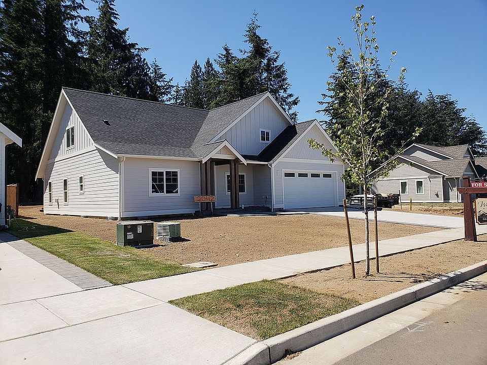 2nd image of 2042 Feather Dr