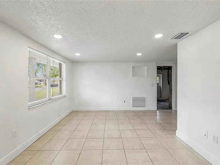 10803 Hyssop St — Photo 6