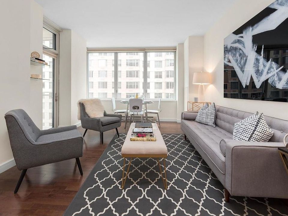 1st image of 225 E 34th St APT 10G