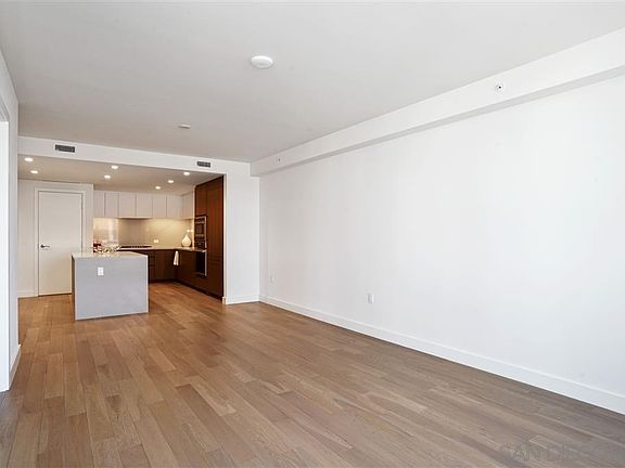 3rd image of 1388 Kettner Blvd Unit 1103