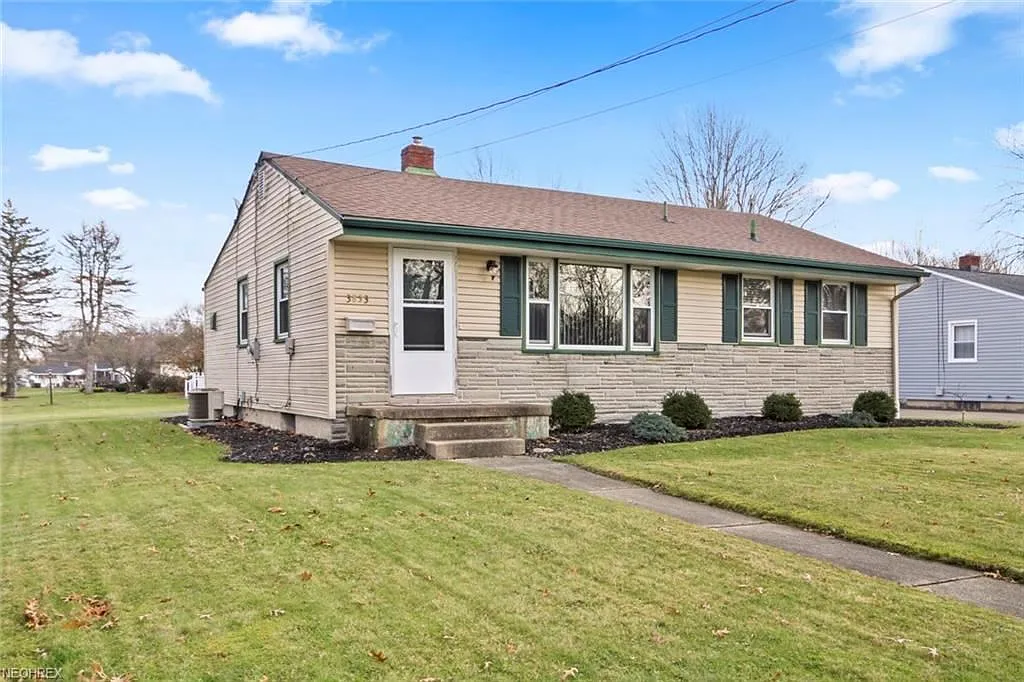 3853 Timothy Ln photo 1