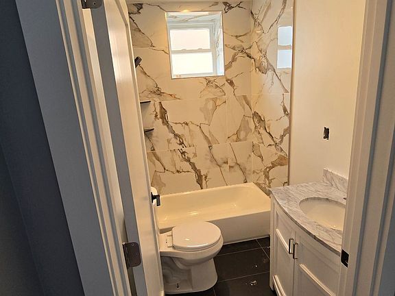 5th image of 5273 W Jefferson St #1