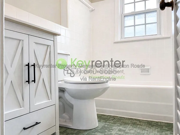 7738 Castleton Pl #3 — Photo 11