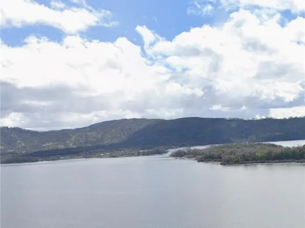 12115 Lakeview Dr #81, Clearlake Oaks, CA 95423