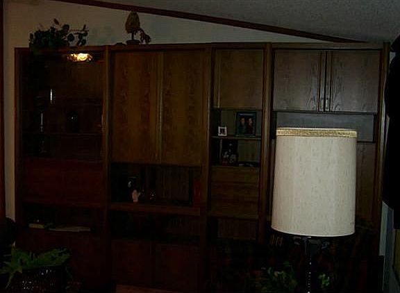5th image of 4931 Tamarack Dr